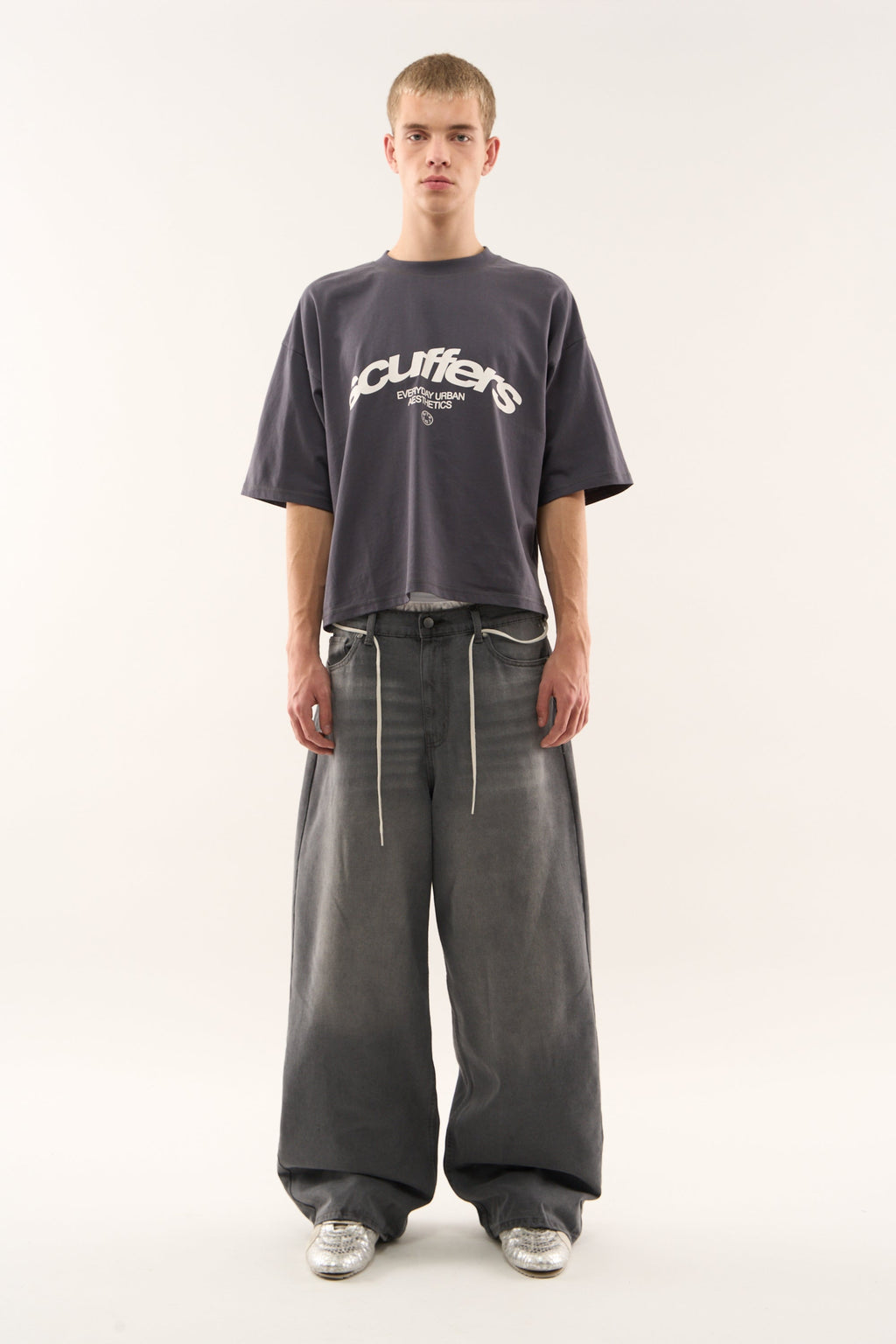 Icon Navy T-shirt