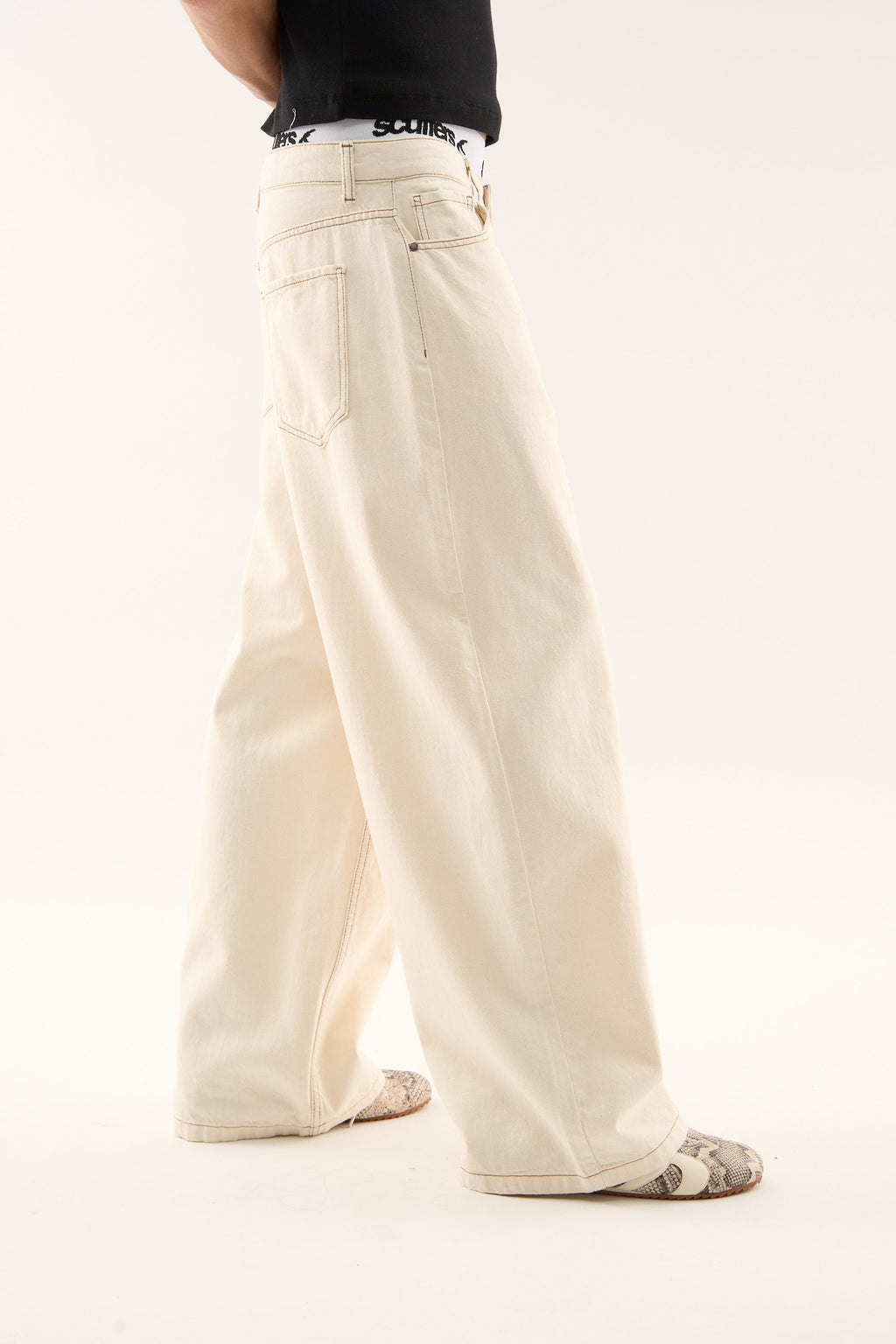 WB Jumbo Pants