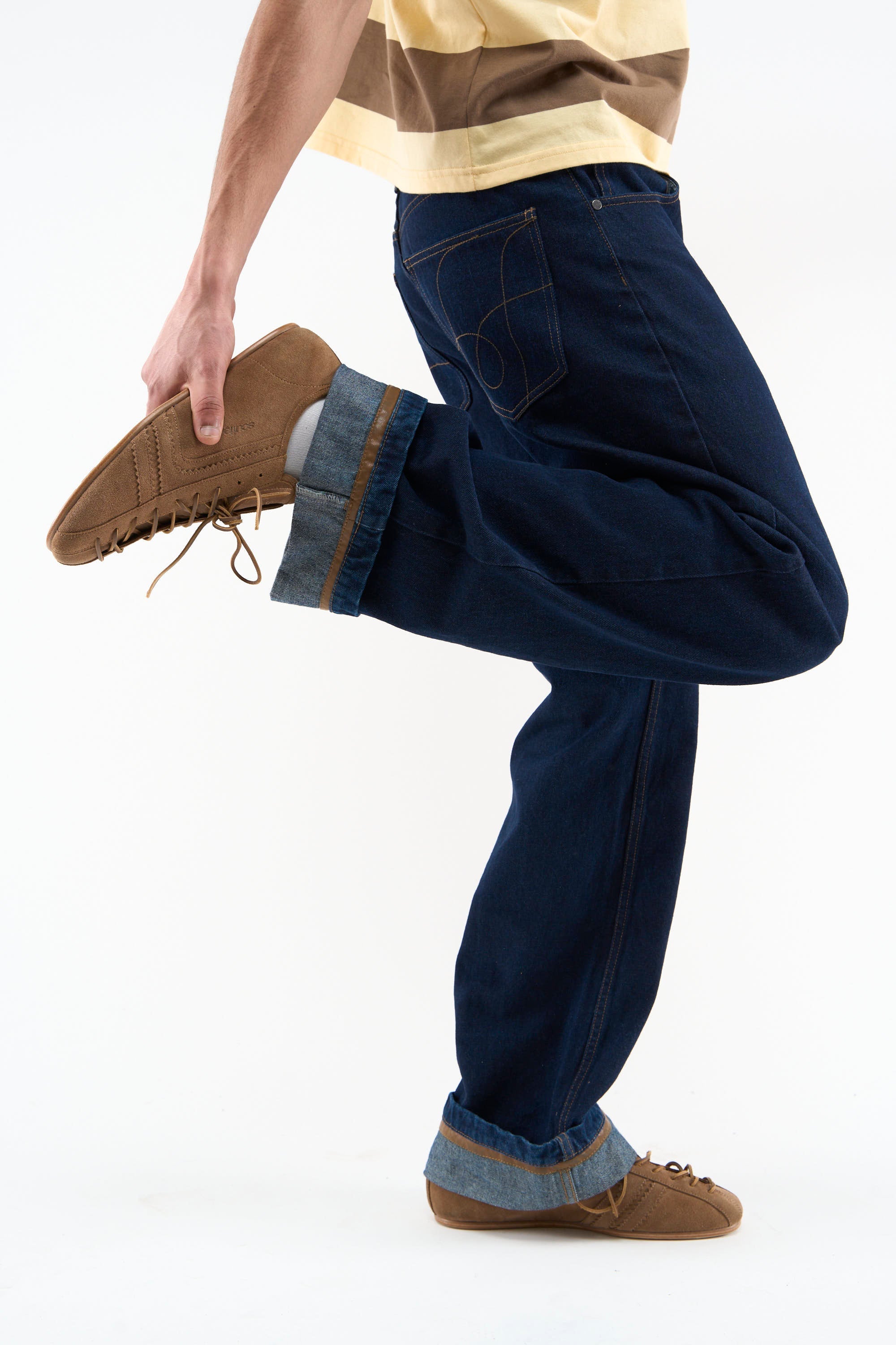 Iconic Suede Brown Shoes