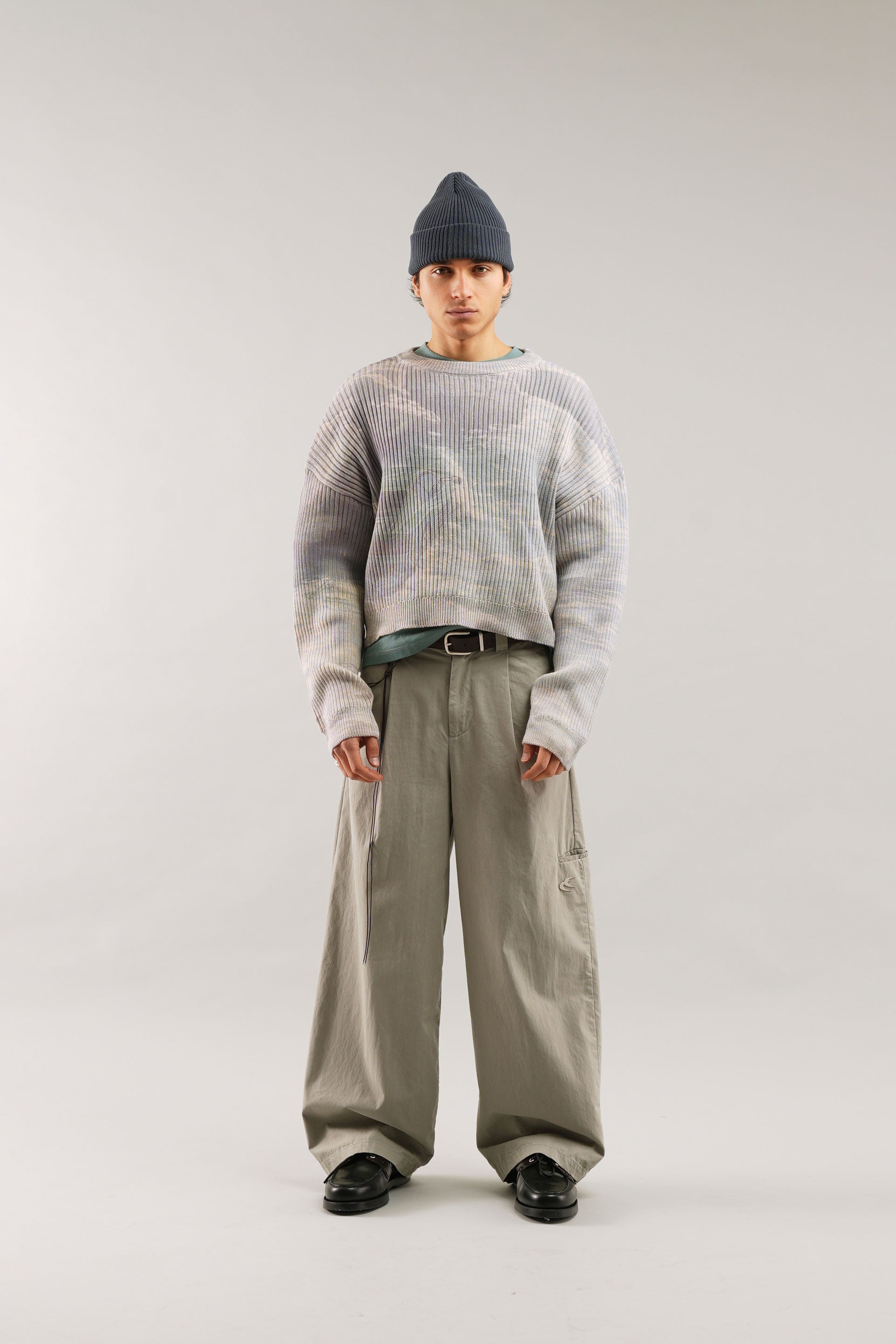 Oil Canvas Knit