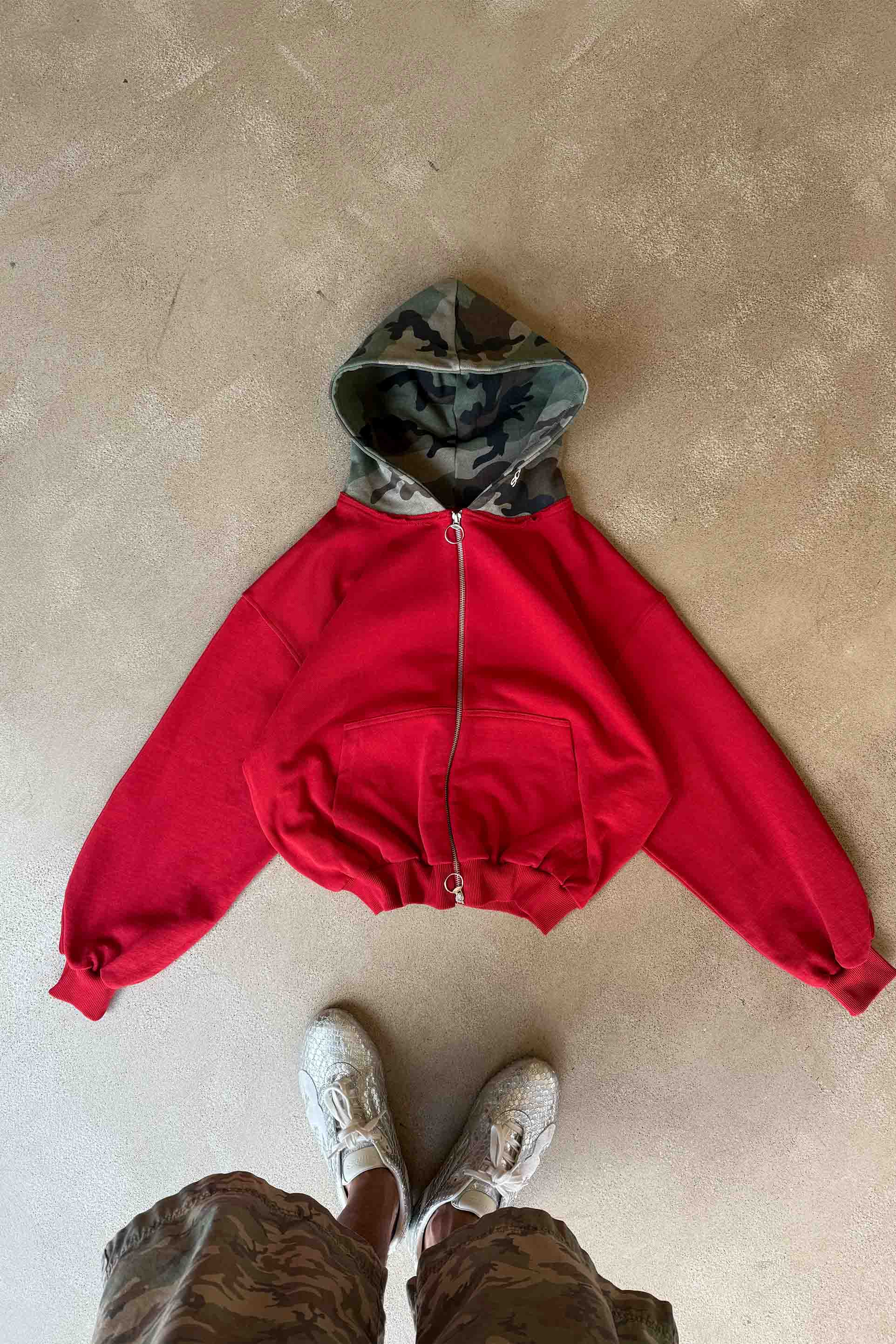 Mask Red Zipper